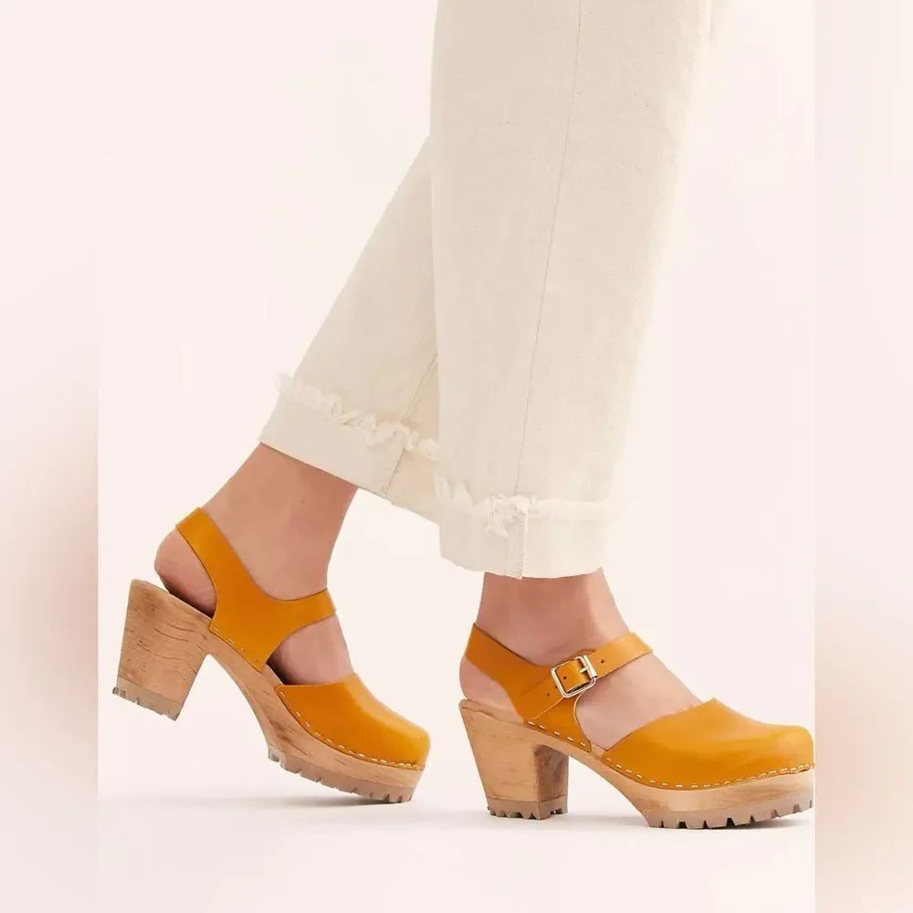 MIA Womens Abba Clog 36